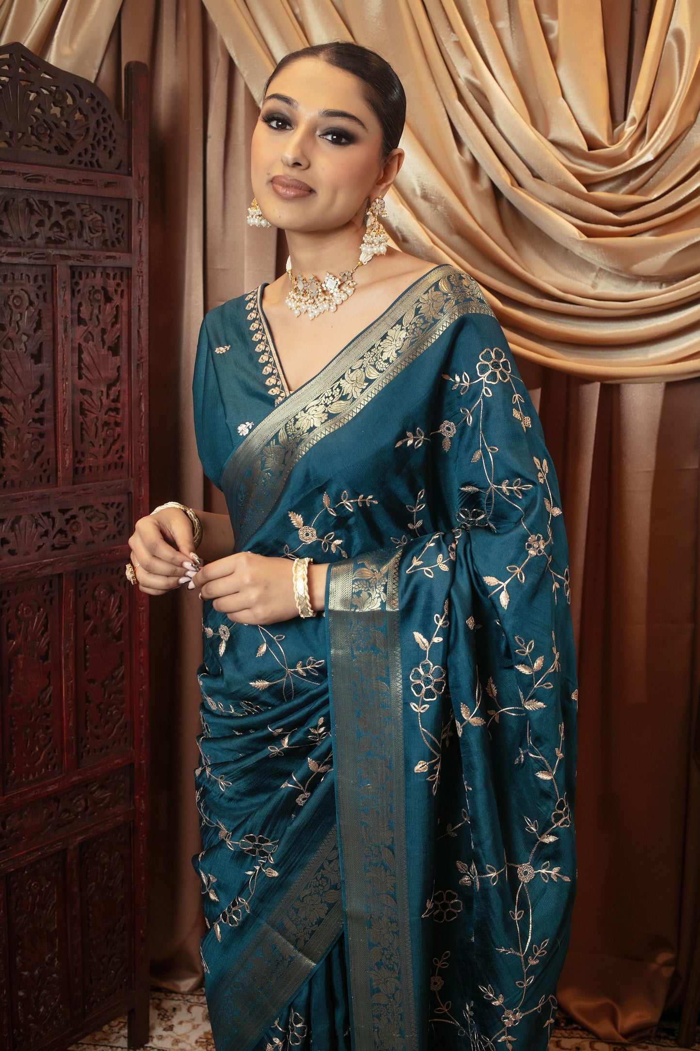 Premium Viscose Silk Pitta Embroidery Sari SR5361 N0102