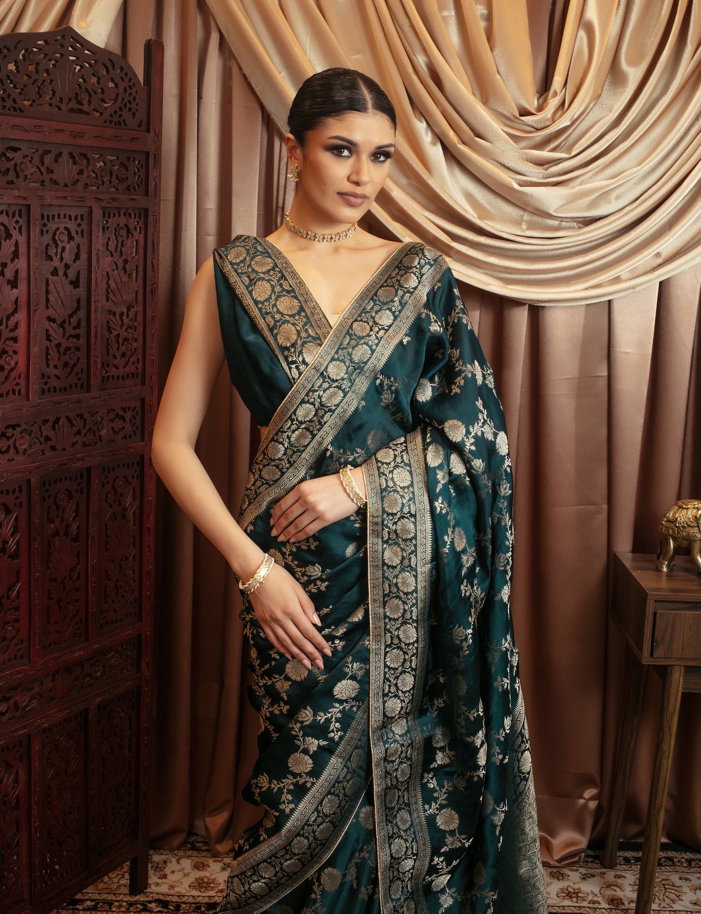 Premium Viscose Silk Banarasi Sari VC081