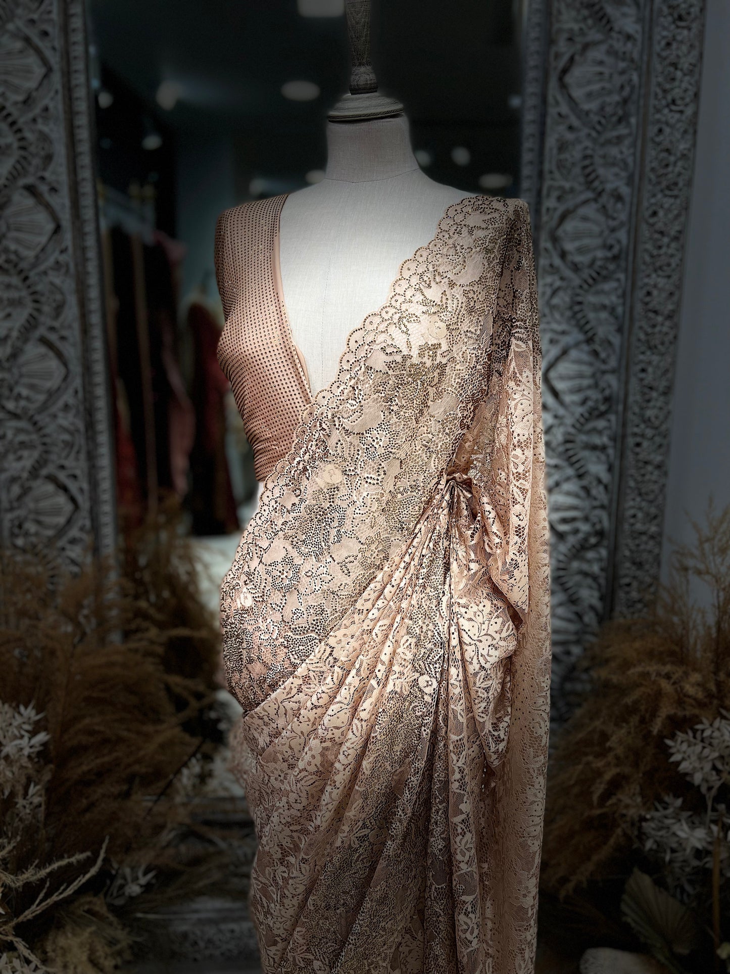 Signature Chantilly Lace & Diamante Sari W/Petticoat NC015