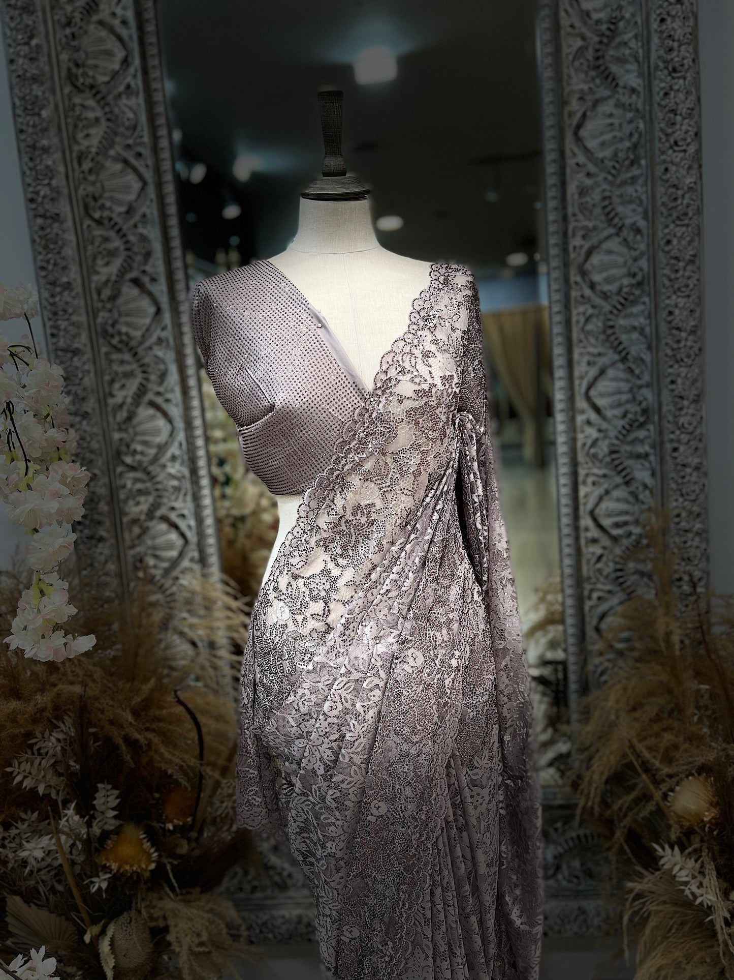 Signature Chantilly Lace & Diamante Sari W/Petticoat NC015