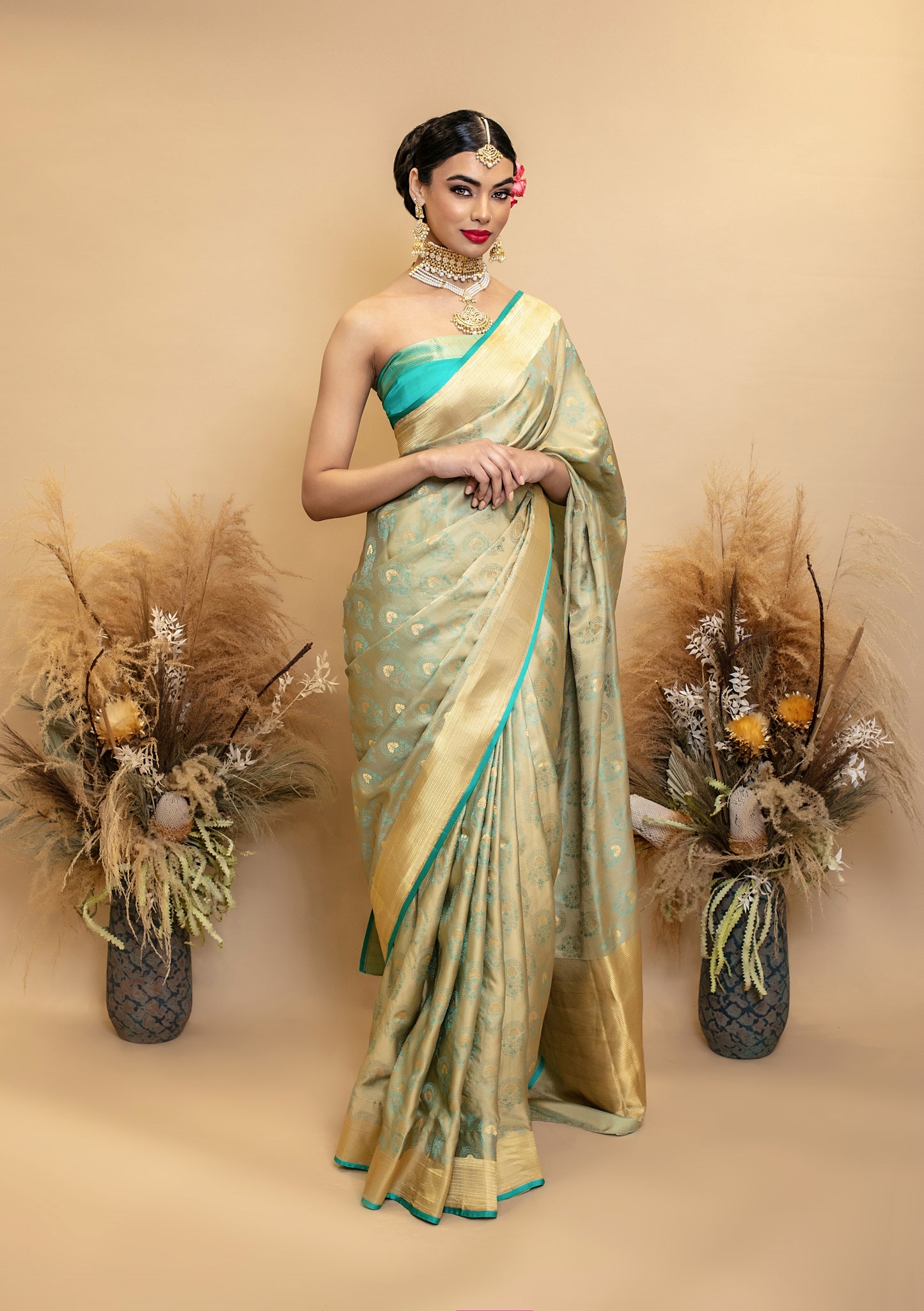 Signature Banarasi H/loom Satin Silk Sari - Tanchoi Keri Booti Design SS021