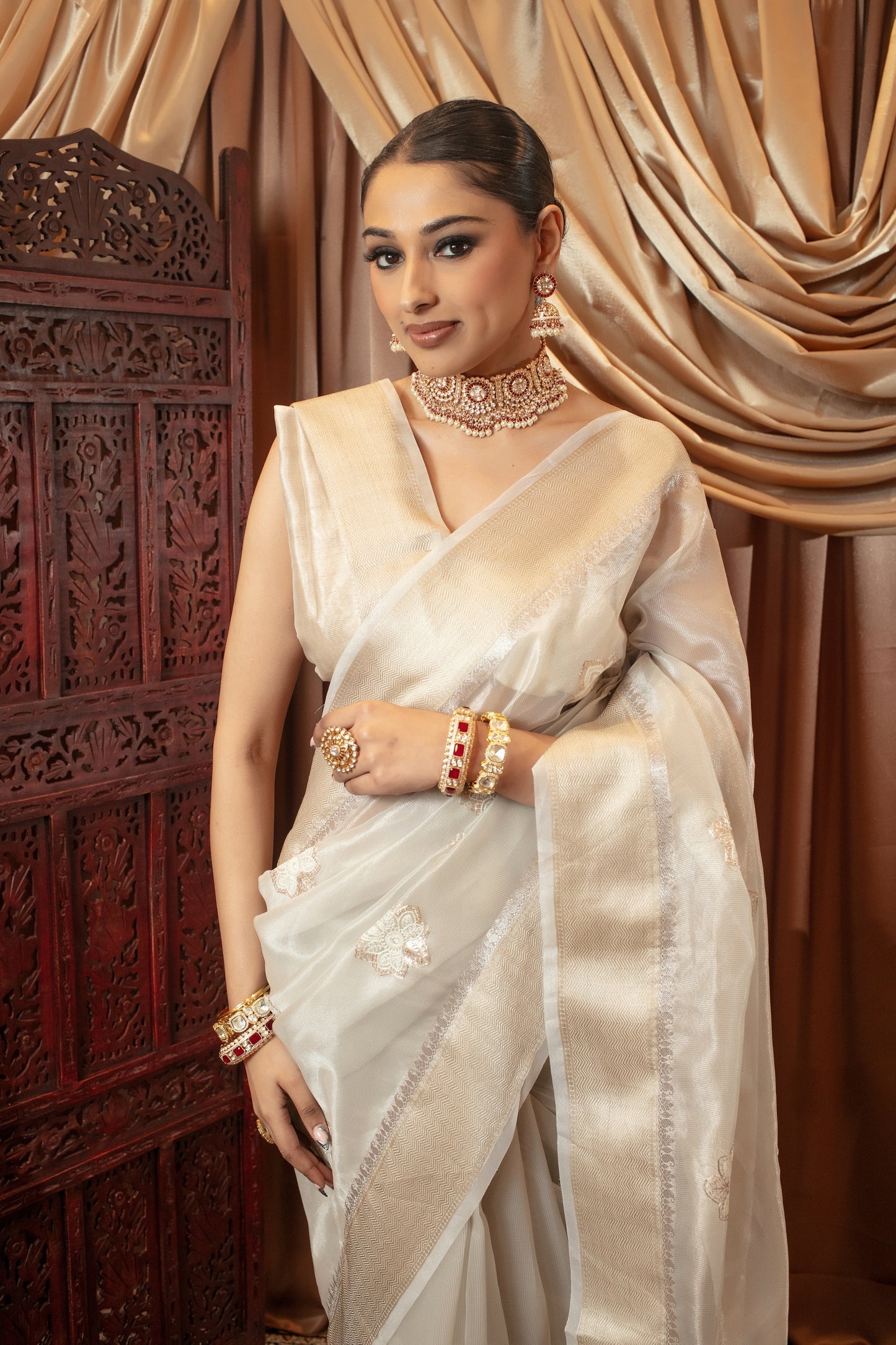 Luxury Tissue Silk Pita Embroidery Sari DF379