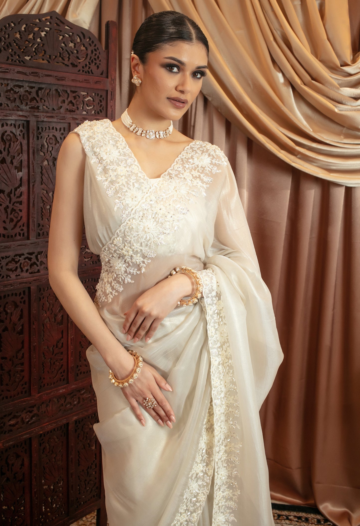 Premium Linen Shimmer Diamante & Beadwork Embroidery Sari 485 GC0112