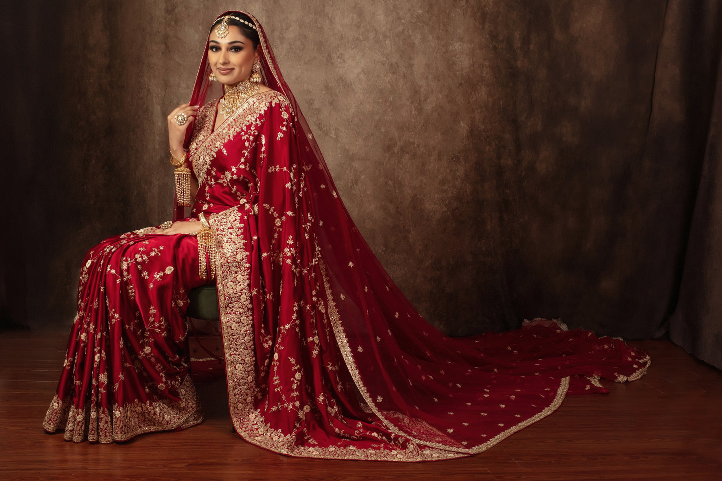 Signature Crepe Silk Zardozi Embroidery Sari W/Trail Dupatta NC0126